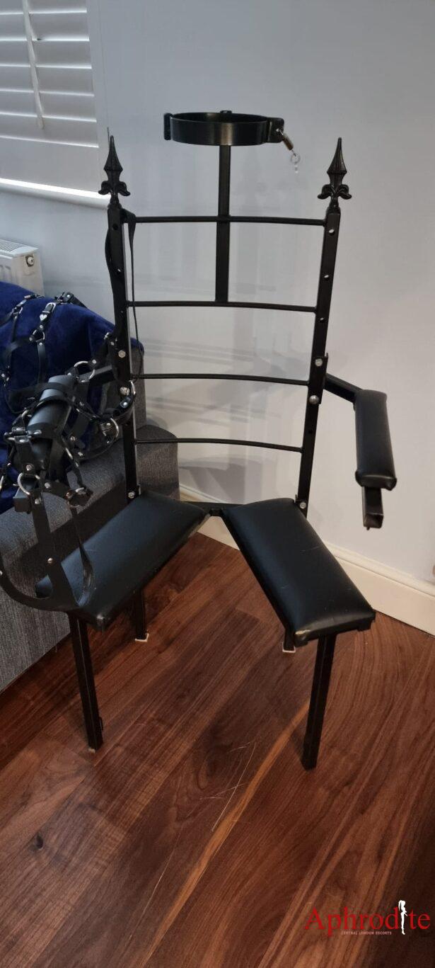 London BDSM escorts Aphrodite Agency 24/7- Call Now! Mistress Amal