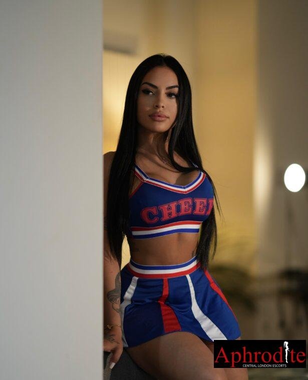 Donna - Image 9