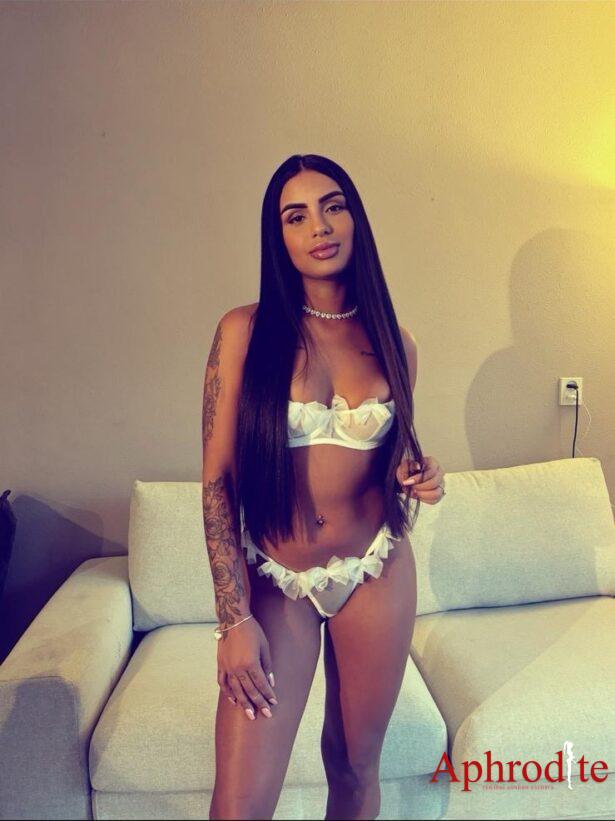 sexy London escorts Aphrodite Agency 24/7- Call Now! Buna