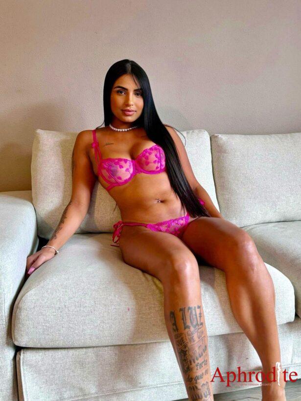 Brazilian Girl In London - Buna | LondonAphroditeAgency24/7